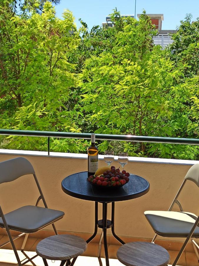 1 Bedroom Apartment In Nea Kallikrateia Exteriör bild